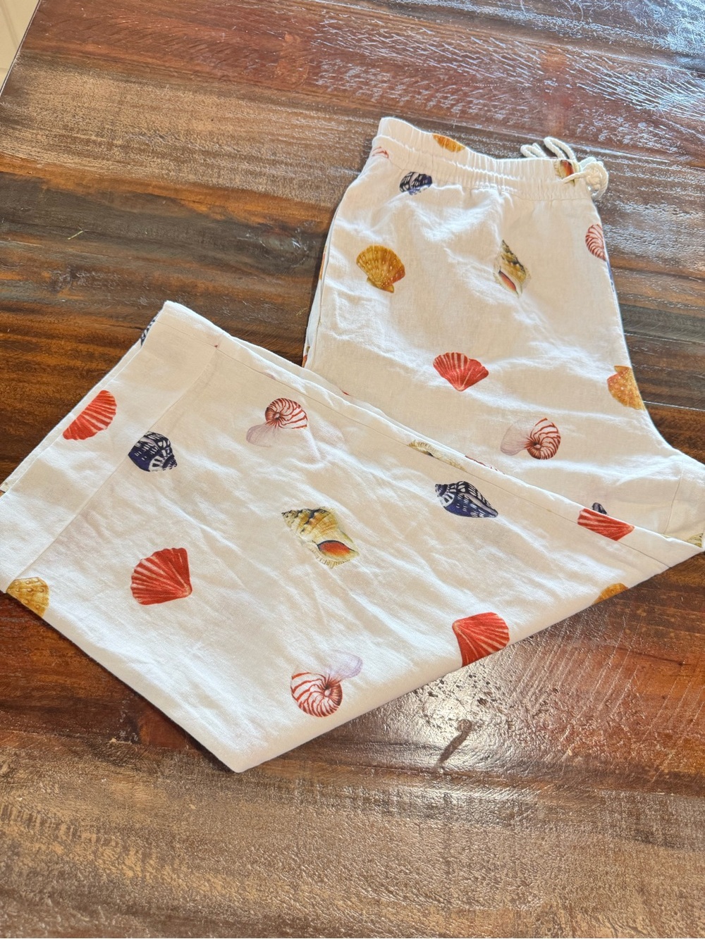 Joie White Shell-Print Drawstring Lounge Pants
